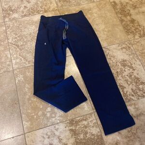 FIGS Navy Kade cargo pants (SR)